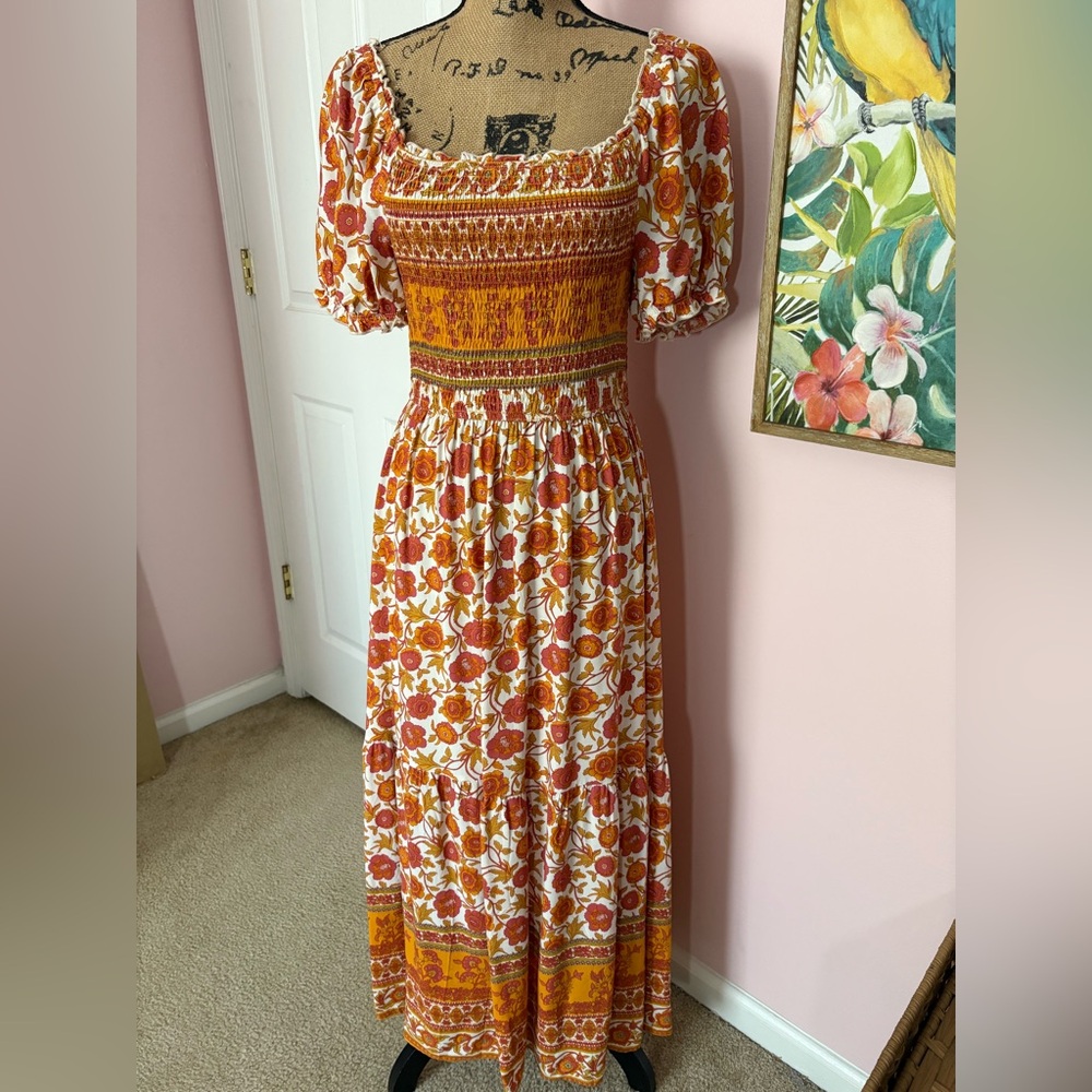 NWOT- Maxi Style Floral Dress